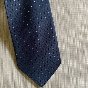 Kailong 100% Silk Tie